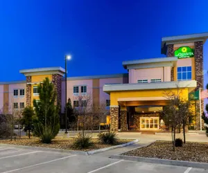 Photo 2 - La Quinta Inn & Suites by Wyndham Monahans