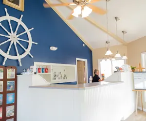 Photo 3 - Capt. Thomson's Resort