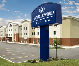 Photo 2 - Candlewood Suites Grove City - Outlet Center, an IHG Hotel