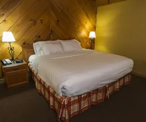 Photo 5 - Timbers Lodge