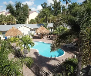 Photo 2 - Twin Palms at Siesta