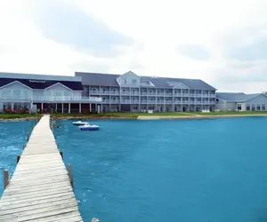 Photo 2 - Lakeside Resort and Conference Center