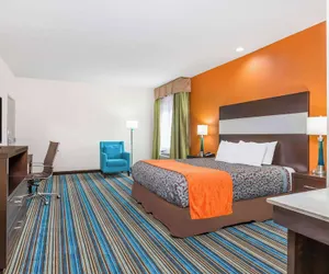 Photo 5 - Days Inn & Suites by Wyndham Katy