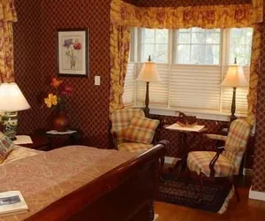 Photo 5 - Three Mountain Inn
