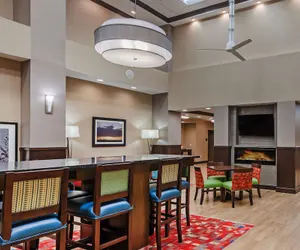 Photo 4 - Hampton Inn & Suites Claremore