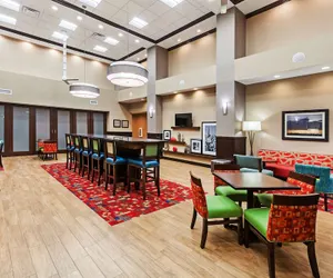 Photo 5 - Hampton Inn & Suites Claremore