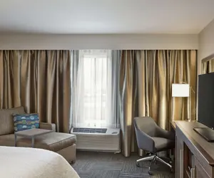 Photo 5 - Hampton Inn & Suites Minooka