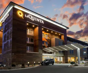 Photo 2 - La Quinta Inn & Suites by Wyndham Cedar City