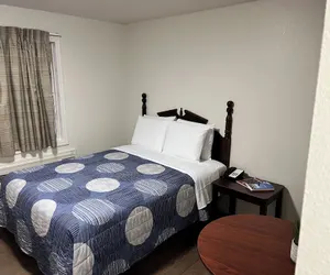 Photo 4 - Stay Lodge Decatur