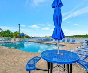 Photo 5 - Bahia Waterview Suite Pool Tennis Beach Fishing