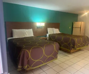 Photo 2 - Sun Motel