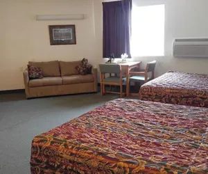 Photo 5 - Guardian Inn