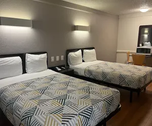 Photo 4 - Studio 6 Suites Euless, Tx – Dfw West