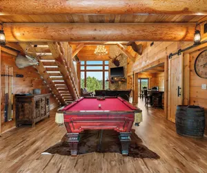 Photo 2 - Buffalo Lodge - Stay for 8