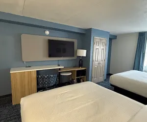 Photo 4 - Sleep Inn & Suites