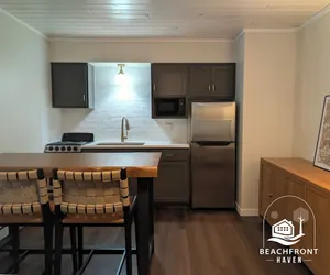 Photo 4 - Beachfront Haven