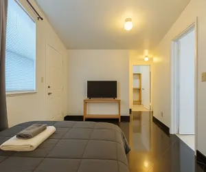 Photo 3 - Modern Studio in the Heart of Wynwood