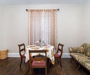 Photo 3 - Central 4BR Historic Gem Near Colleges