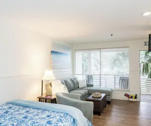 Photo 3 - Newly Renovated Sunsuite! Centrally Located With Resort Access!