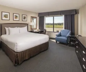 Photo 5 - FairBridge Hotel by Concord Plaza