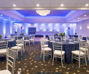 Photo 4 - FairBridge Hotel by Concord Plaza