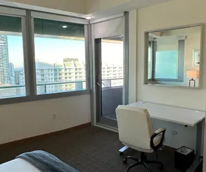 Photo 4 - AKA Brickell Apartments by Palermo Home