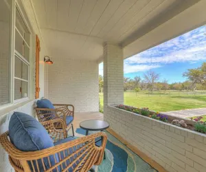 Photo 2 - Family-friendly Hill Country Retreat Sleeps 11 + Hot Tubs