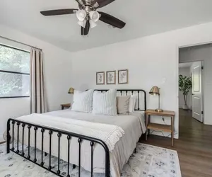 Photo 3 - Luxe Poolside Retreat W/sauna-minutes From Downtown!