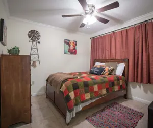 Photo 3 - Waterwheel Hideaway - Cozy Condo for 6 With Resort-style Amenities
