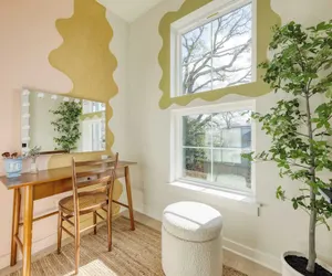Photo 4 - 2 New Townhomes w/ Balcony, Mins to Broadway, Sleeps 16 98 Degrees & The Stage