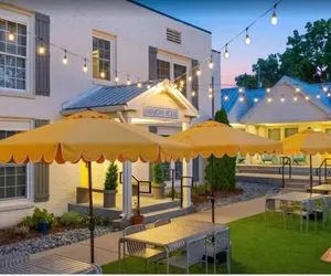 Photo 2 - Harmony House