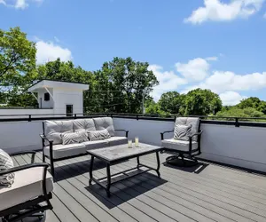 Photo 5 - Soprano-private Rooftop-gr8 Walking Location