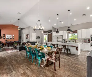 Photo 2 - Sunny Daze in Old Town Scottsdale - Heated Pool