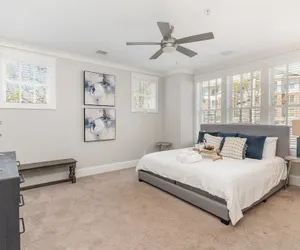 Photo 3 - Ivory - Private Porch - Walk to Centennial Park