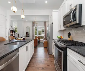 Photo 5 - Urban Spur-walk 2 Breweries-mins to Broadway