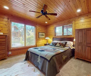 Photo 3 - Branchwater Lodge #569