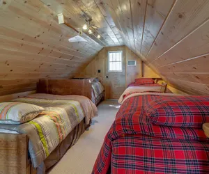 Photo 3 - Castle Rock Cabin #2