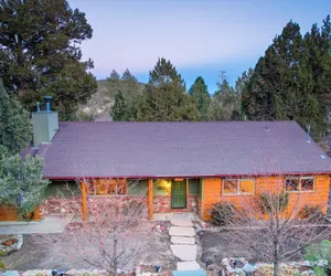 Photo 2 - Entertainment Cabin #610