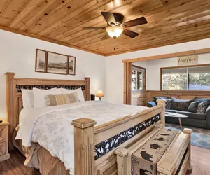 Photo 3 - Entertainment Cabin #610