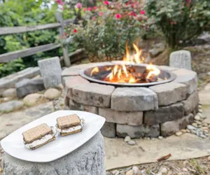 Photo 3 - Amazing Views Hot Tub Arcade Firepit