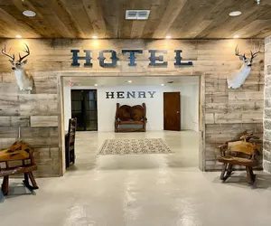 Photo 2 - The Hotel Henry