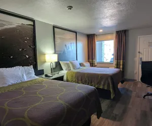Photo 5 - Platinum Inn and Suites Houston