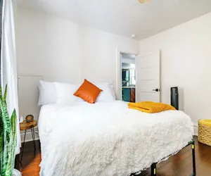 Photo 5 - Jungle House Boutique Suites – Short North & Convention Center