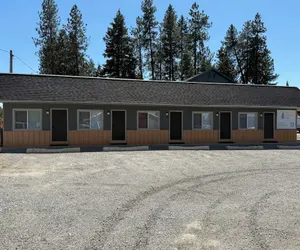 Photo 3 - Silverwood Lodge