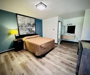 Photo 5 - Hotel O