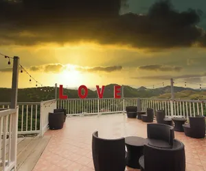 Photo 2 - Hotel Vista Verde