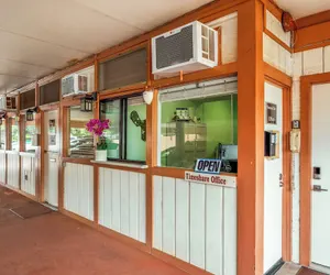 Photo 4 - Kuleana Club - 306