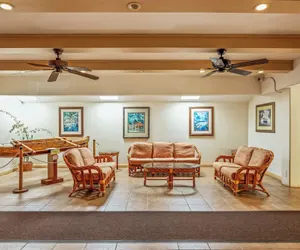 Photo 2 - Kuleana Club - 315