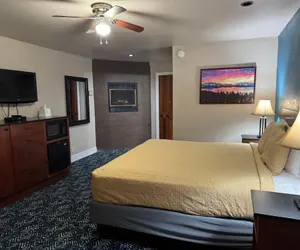 Photo 4 - The Avalon Lodge