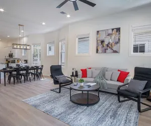 Photo 4 - 3BR 3BA Urban Escape Just Minutes From Downtown